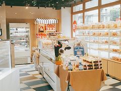 -85度C(生甜甜圈研究工坊·上海平凉店)