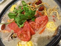 -九寨特色牦牛肉汤锅 羊肉汤锅