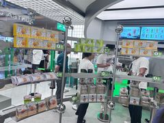 -沪上阿姨·臻选茶饮(上海环球港店)