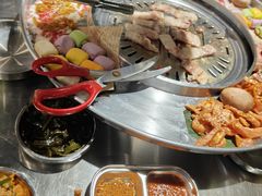 -哈哈碳都·牛肋条无限自助烤肉(宝龙店)