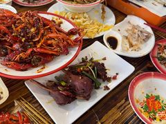 -冶建镜子·中国龙虾王(总店)