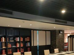-上海锦江汤臣洲际大酒店柒酒廊