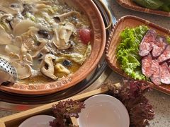 -阿婆情腊排骨火锅(金虹路店)