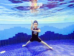-龙格亲子游泳·水育早教运动中心(上虞钱江中心)