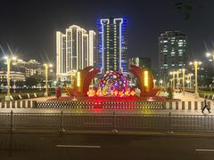 -人民广场
