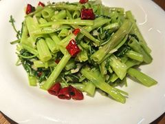 -新发现(宝山龙湖店)