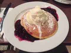 -Pancakes on the rocks(Darling Harbour)