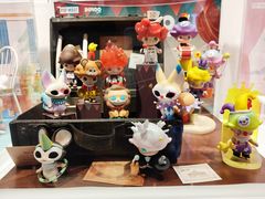 -泡泡玛特POPMART(崇文门国瑞城店)
