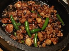 酱爆石锅蛙-绿茶餐厅(王府井永宁门店)