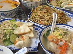 -长人馄饨铺(解放街店)