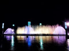 -东港音乐喷泉广场