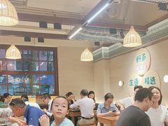 -云阿蛮云南生烫牛肉米线(奉贤路店)