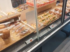 -皇冠幸福里动物奶油生日蛋糕(中山大道二中店)