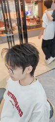 -藤野造型烫染接发