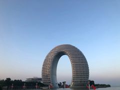 -湖州太湖旅游度假区-月亮广场