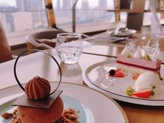 -杏荟旋转餐厅(广州爱群店)