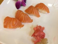 -青瓦餐厅·生鱼片·韩园烤肉(西塔店)