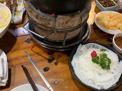 -捞围鲜·港式打边炉(海阳路店)