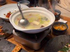 -山茶云南菜(永安里店)