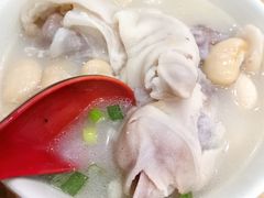-雷祖芳老妈蹄花店
