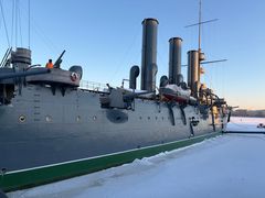 -阿芙乐尔号巡洋舰