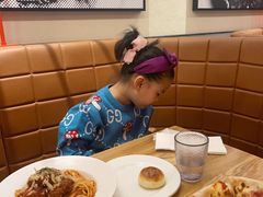 -城市大道红炉披萨烘焙坊