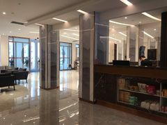 -忆江南酒店(交通大学咸宁路地铁站店)