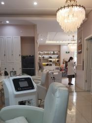 -Bollins波林丝•专研护发中心