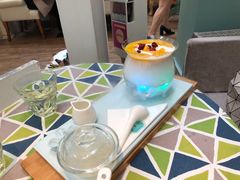 -燕庭·纯燕窝·甜品下午茶(南京西路店)