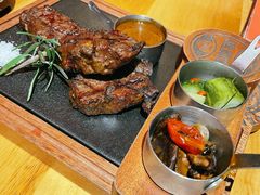 果木烤安格斯谷饲牛排-MR.ROCKY洛奇先生RESTAURANT&BAR(宝安壹方城店)