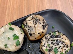 -小杨生煎(金山百联购物中心3楼店)