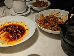 -初蓉丨遇见新川菜(亲贤街荣耀店)
