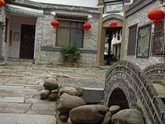 -黄兴南路步行商业街