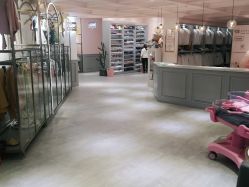 -亲吻宝贝儿童摄影