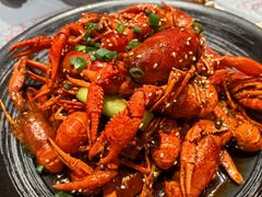 -肥肥虾庄·金牌油焖大虾(杨园滨江时代walk店)