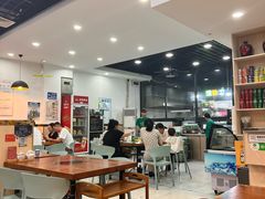 -老何家后安粉·糟粕醋海鲜火锅(三亚湾椰梦长廊店)