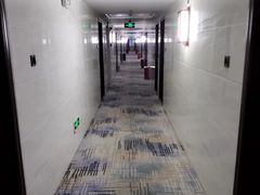 -好家园酒店(深圳坪山技术大学地铁站店)