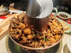 -老佛爷炭火蛙锅直营(清滨路总店)