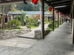-湘力力小院·鱼汤泡饭(枫林路店)