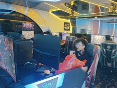 -嘻娱电竞·龙嘉兴(创业花园店)