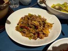 -一坐一忘云南菜(嘉里中心店)