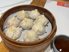 -馋三尺蟹粉小笼(人民广场店)