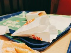 -汉堡王(华润五彩城店)