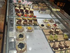 -红跑车(仙鹤街店)