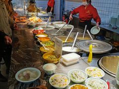 自助取餐区-泰润8号饭堂(闻喜路店)