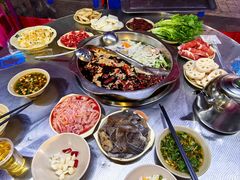 -储奇门鳝鱼火锅(总店)