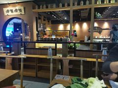 -呷哺呷哺(万达新世界店)