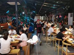 大堂-海岛八号龙虾烧烤田鸡(蓝天路总店)