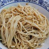 和万寿斋做邻居的锦园面馆