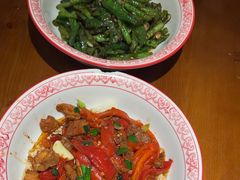 -蛮佬拾·乡里土菜馆(河西王府井店)